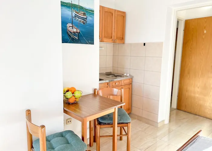 Apartment Holiday Makarska Διαμέρισμα